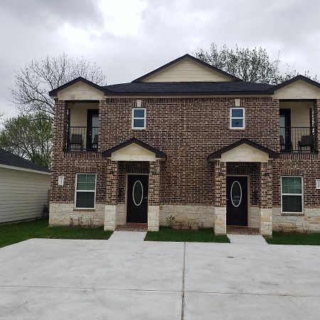 Home Away From Home Unit B Houston Esterno foto