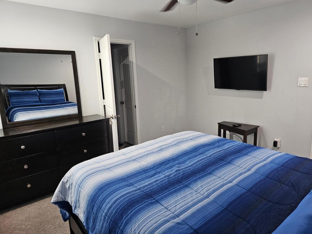 Home Away From Home Unit B Houston Esterno foto