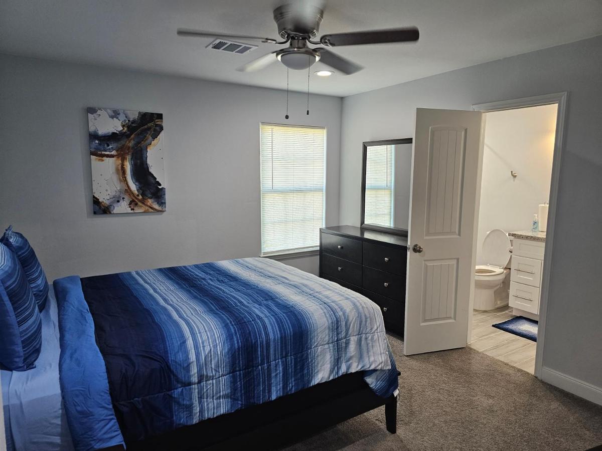 Home Away From Home Unit B Houston Esterno foto